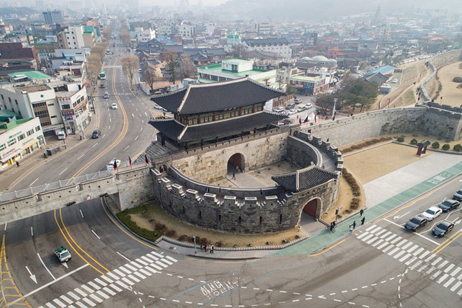 Dừng[-]chân[-]ở[-]Pháo[-]đài[-]Suwon[-]Hwaseong[-]-[-]di[-]sản[-]văn[-]hóa[-]thế[-]giới[-]UNESCO